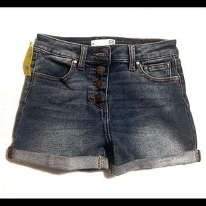 ☀️ RSQ girls high waisted jean shorts. Brand new with tags